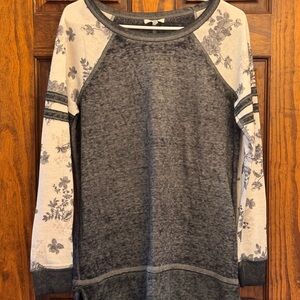 Gray and White Floral Long Sleeve Top